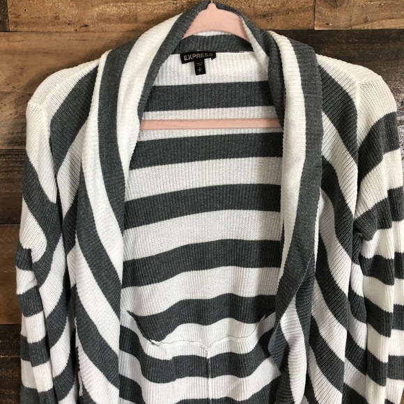Express striped‎ sweater - Picture 2 of 9